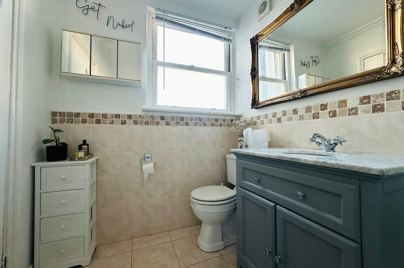 2 bedroom property for sale in 16 Rutland Park | Robinson Jackson