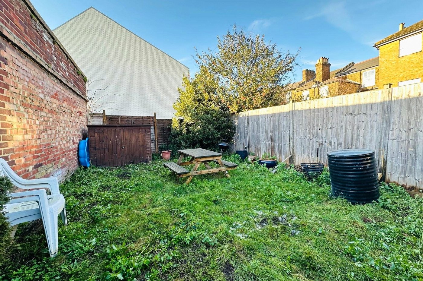 2 bedroom property for sale in 16 Rutland Park | Robinson Jackson