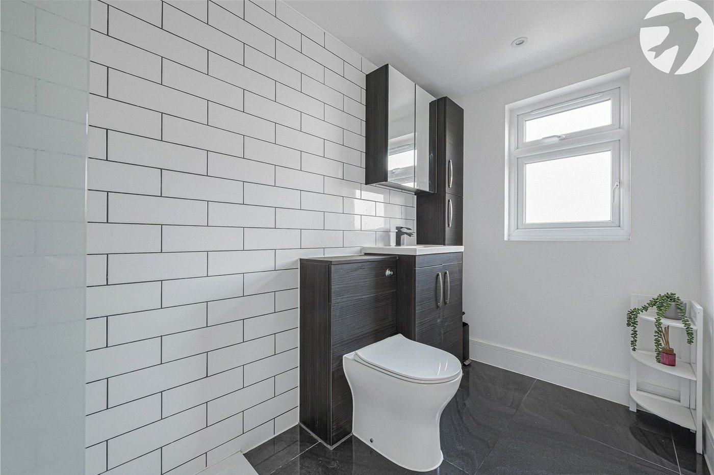 4 bedroom house for sale in Dartford | Robinson Jackson