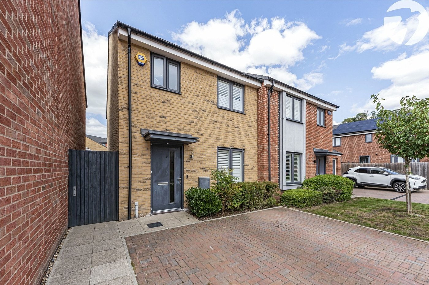 2 bedroom house for sale in Castle Hill | Robinson Jackson