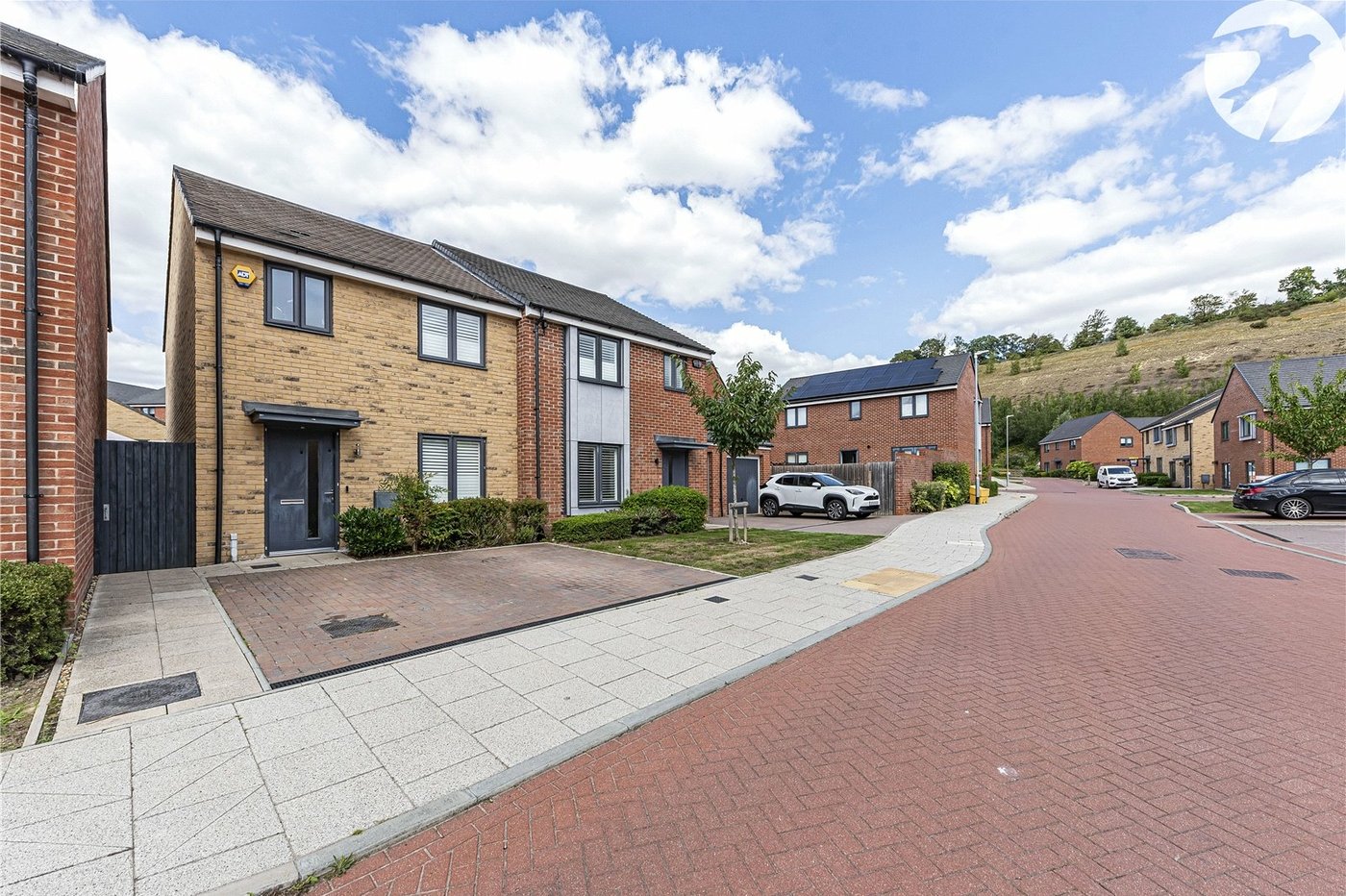 2 bedroom house for sale in Castle Hill | Robinson Jackson