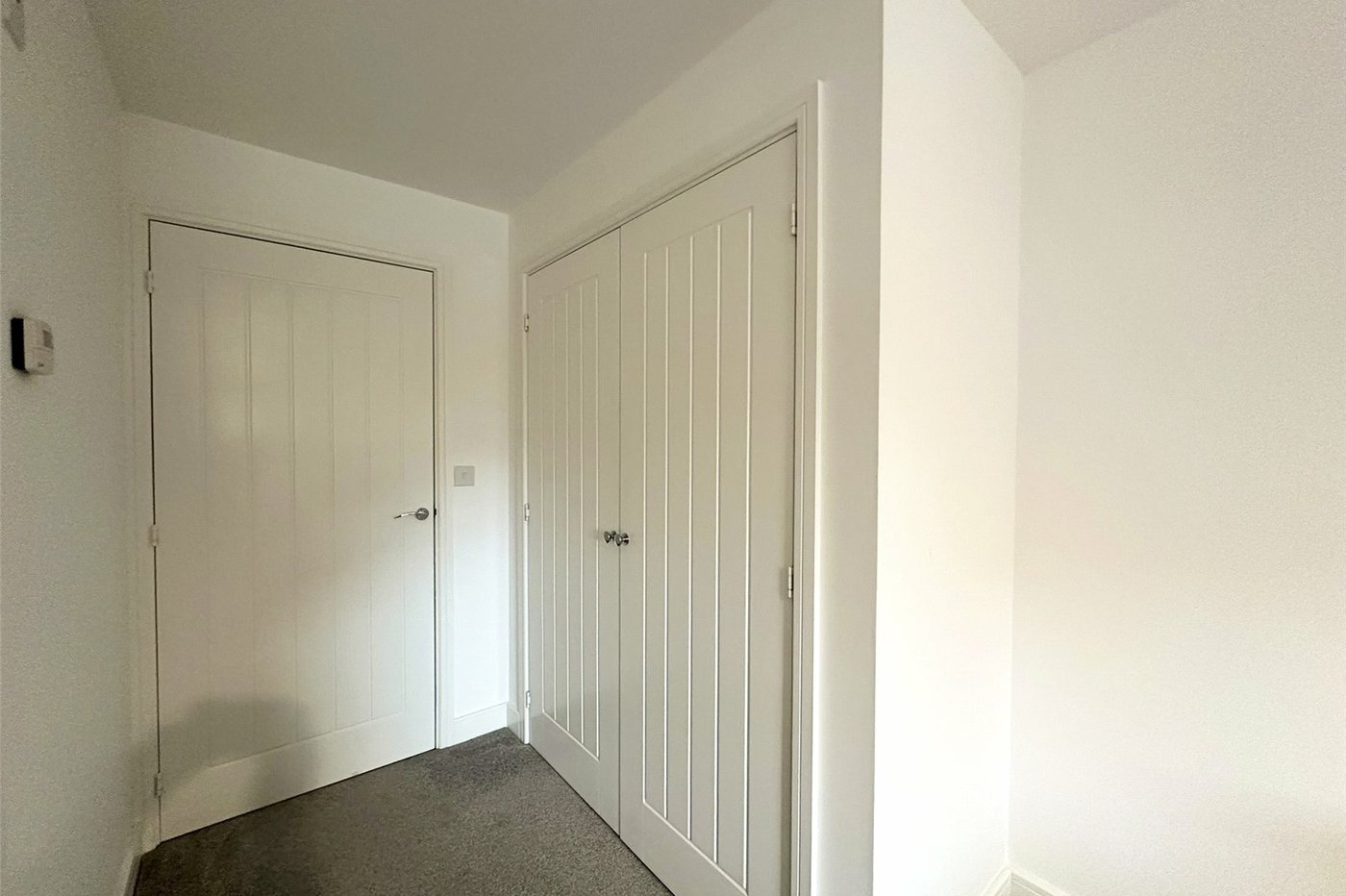 2 bedroom property for sale in Castle Hill | Robinson Jackson