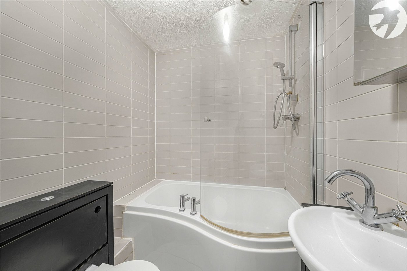 3 bedroom house for sale in Darenth Village Park | Robinson Jackson