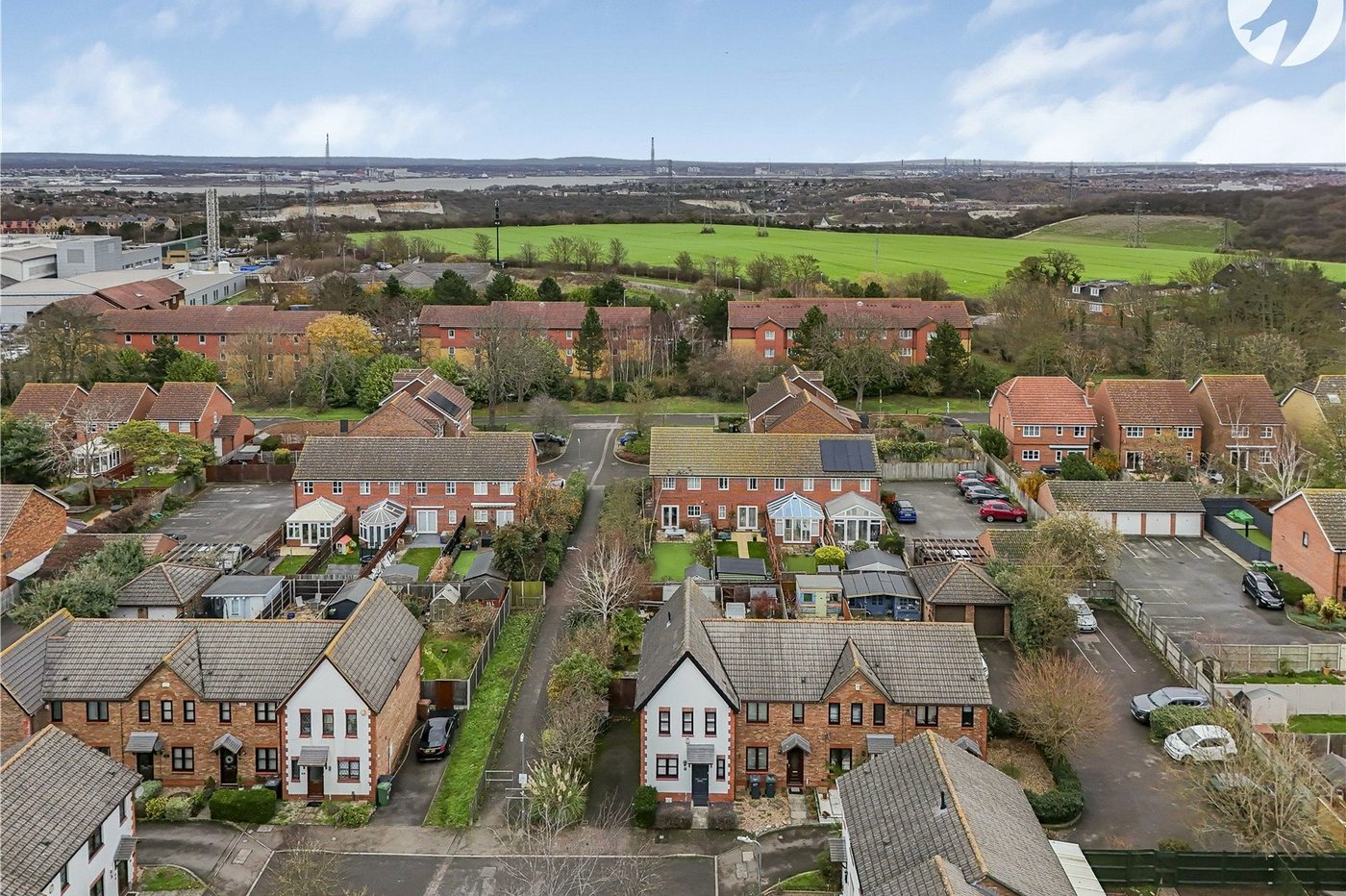 3 bedroom house to rent in Darenth Village Park | Robinson Jackson