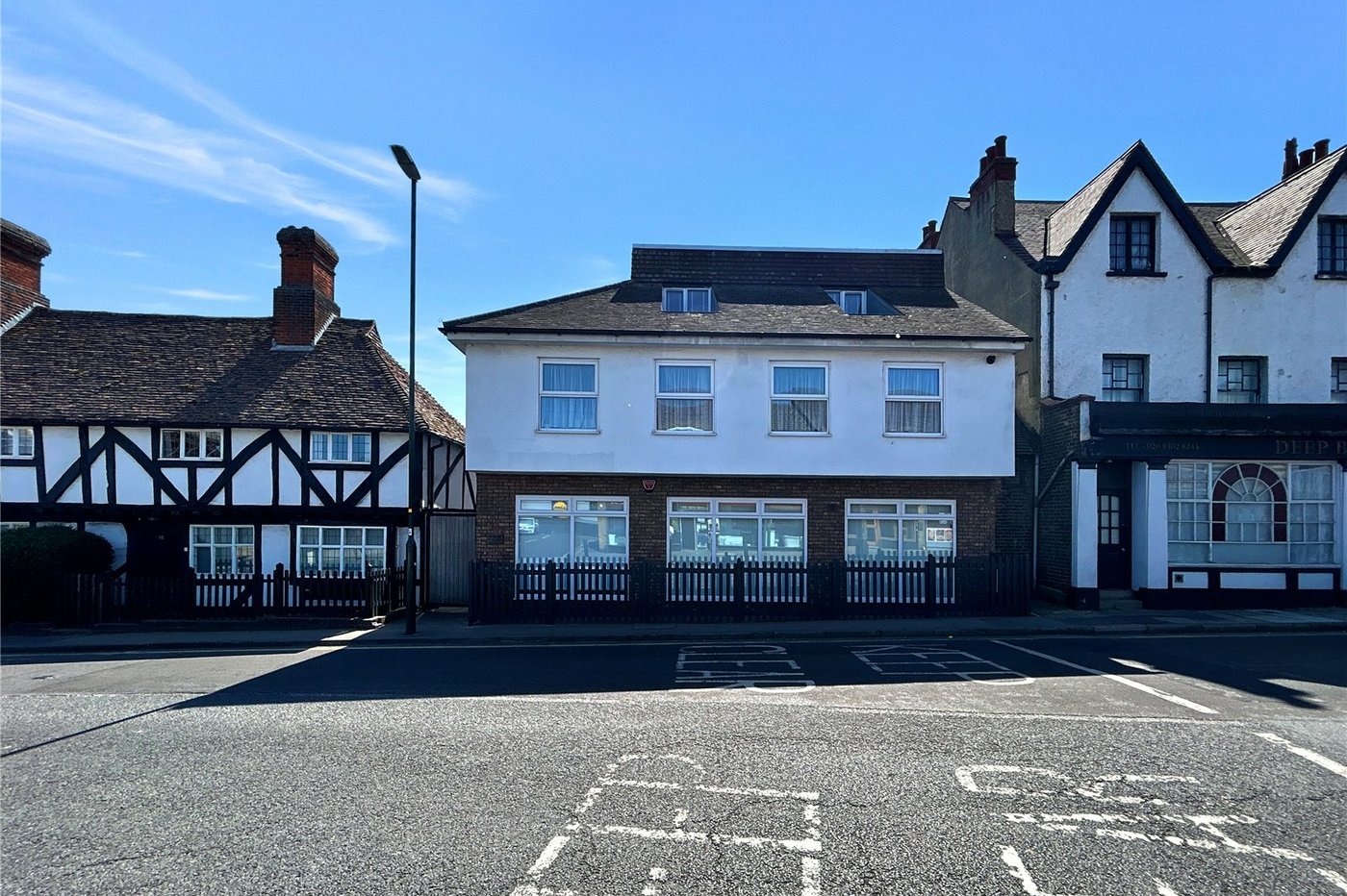 2 bedroom property for sale in Sidcup | Robinson Jackson