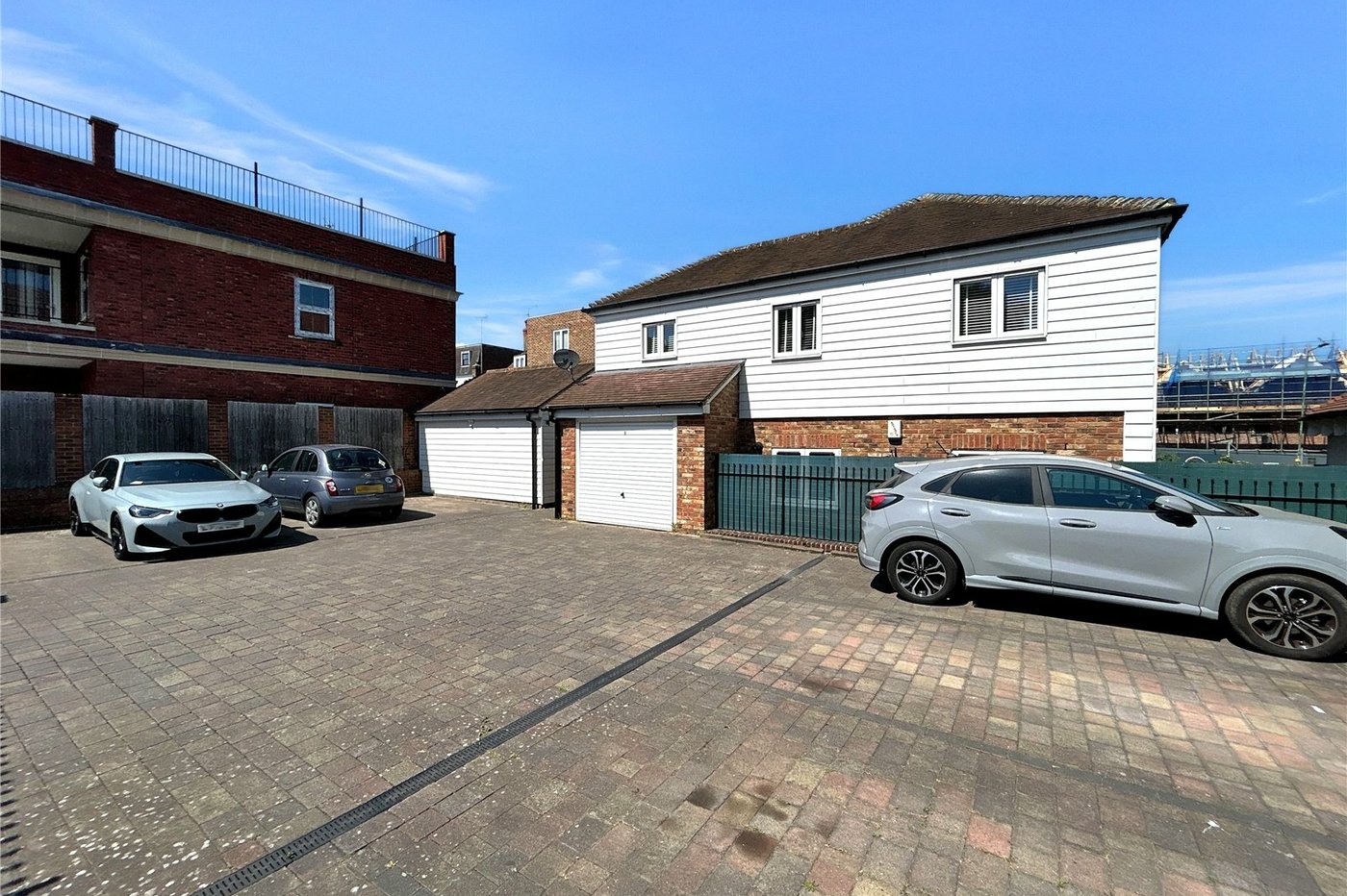2 bedroom property for sale in Sidcup | Robinson Jackson