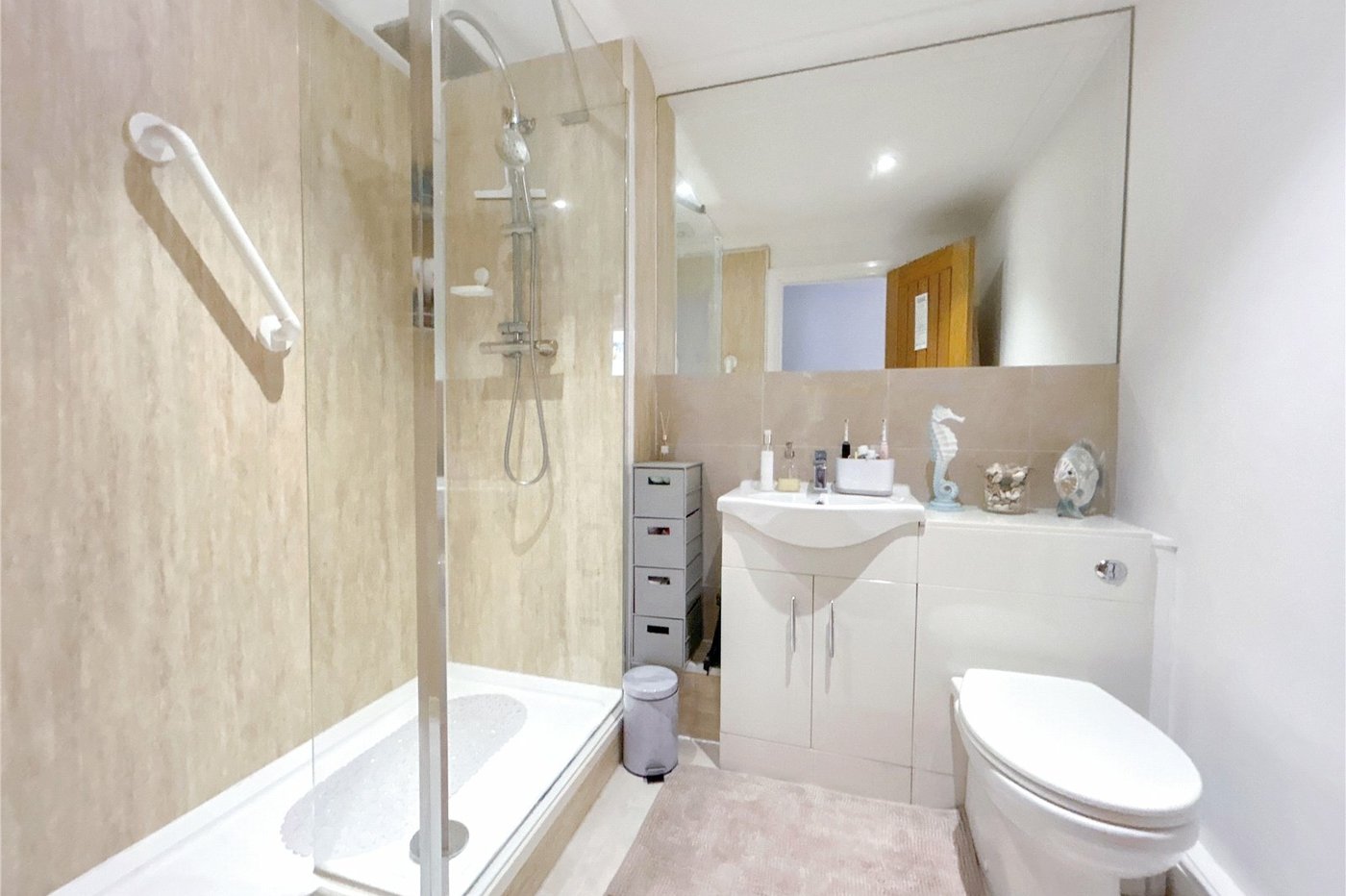 2 bedroom property for sale in Sidcup | Robinson Jackson