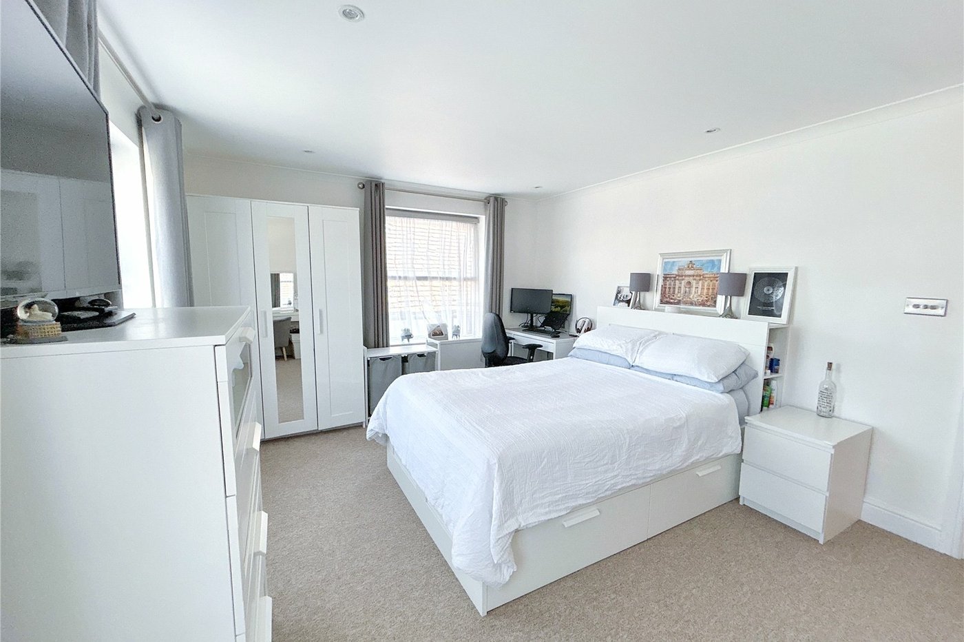 2 bedroom property for sale in Sidcup | Robinson Jackson