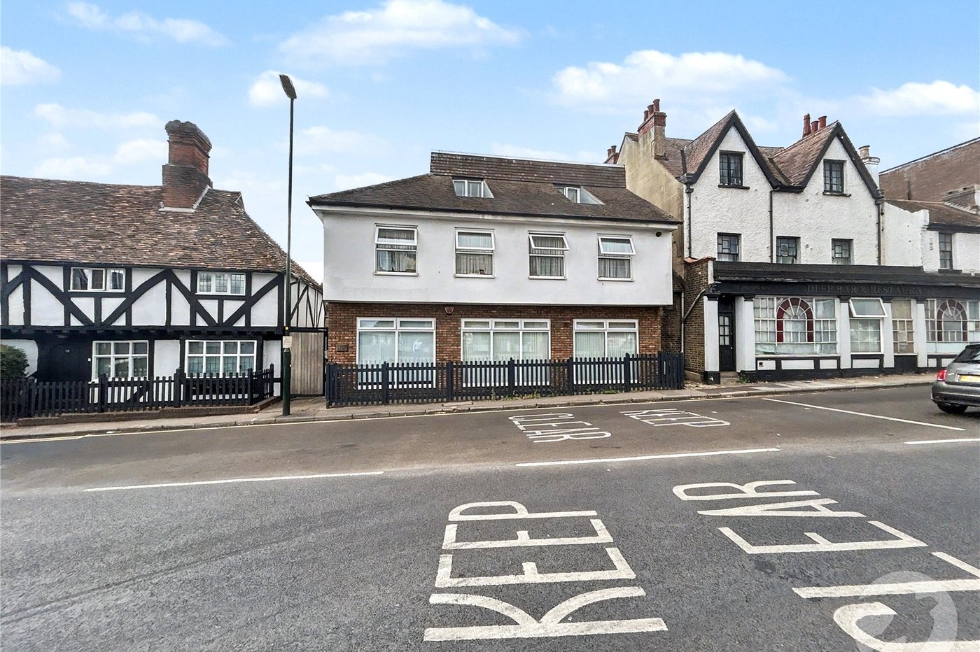 2 bedroom property for sale in Sidcup | Robinson Jackson