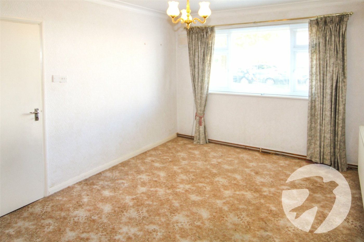 2 bedroom property for sale in London | Robinson Jackson