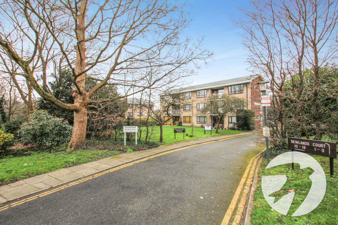 2 bedroom property for sale in London | Robinson Jackson