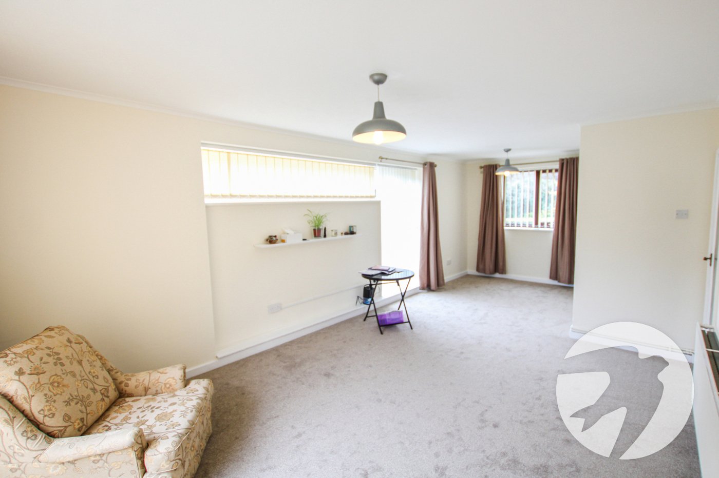2 bedroom property for sale in London | Robinson Jackson
