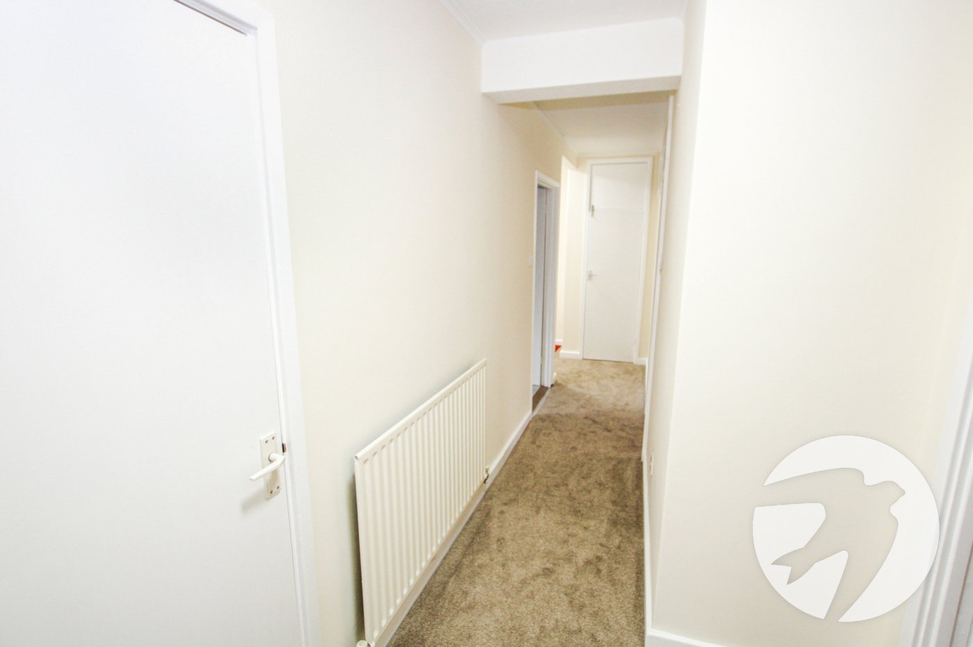 2 bedroom property for sale in London | Robinson Jackson