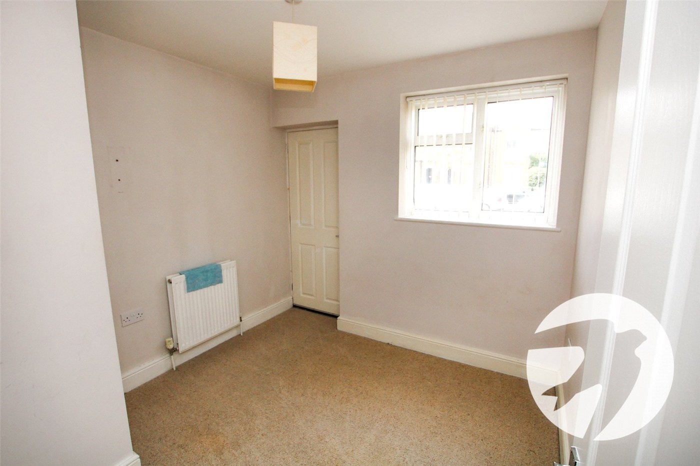 2 bedroom property for sale in London | Robinson Jackson