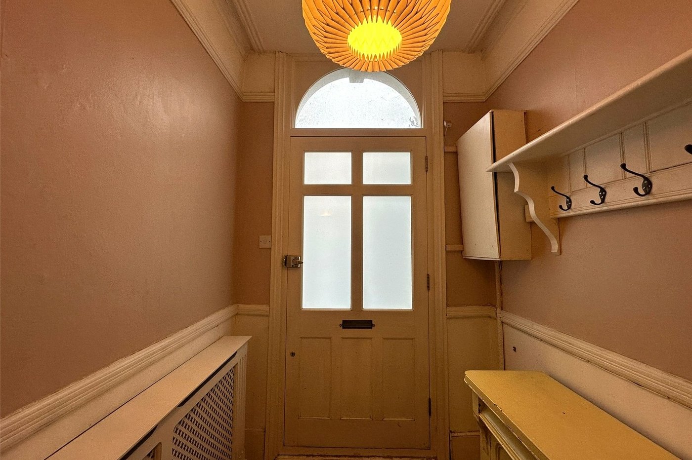 3 bedroom house for sale in London | Robinson Jackson