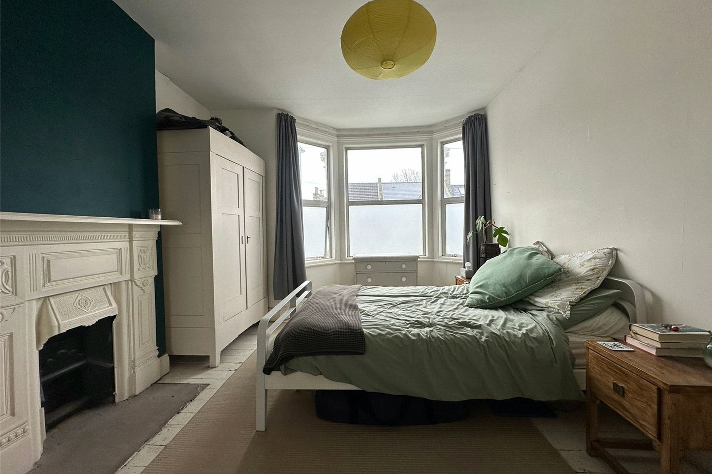 3 bedroom house for sale in London | Robinson Jackson