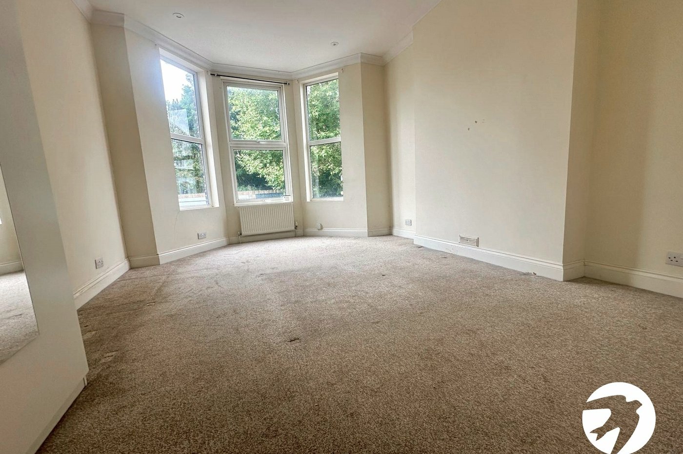 2 bedroom property for sale in Hither Green | Robinson Jackson