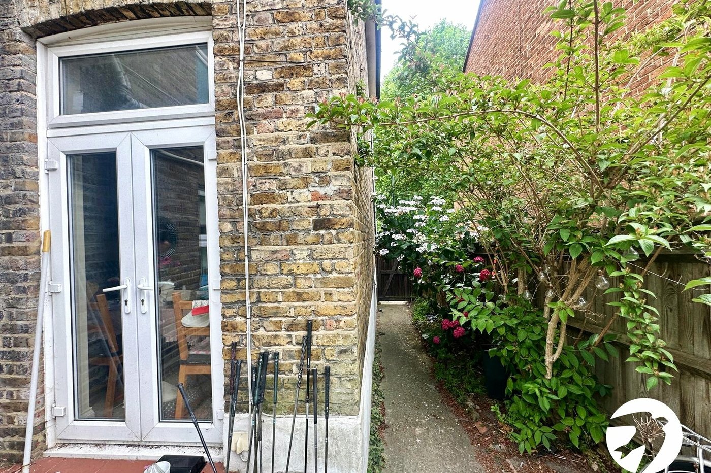 2 bedroom property for sale in Hither Green | Robinson Jackson