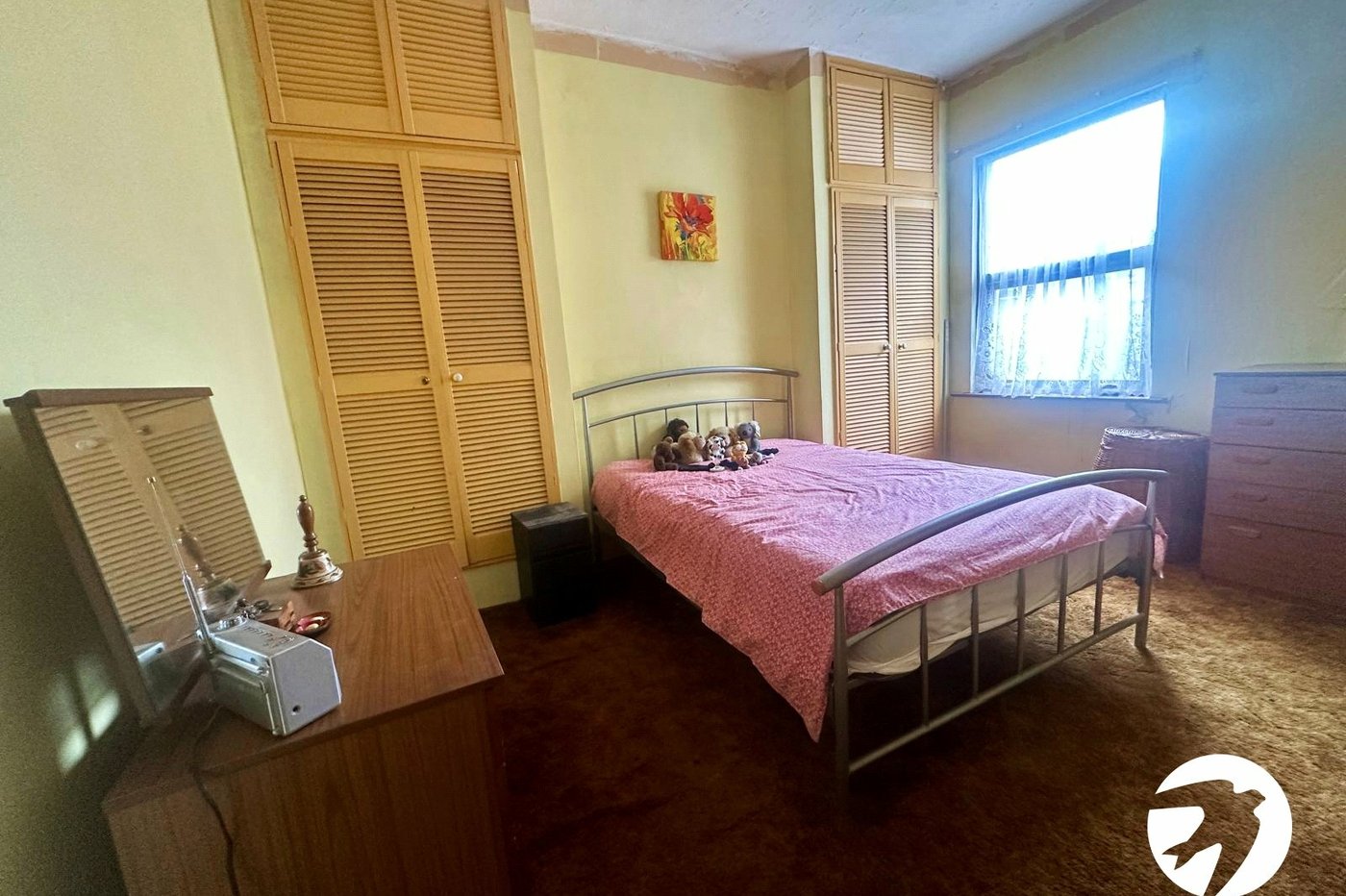 3 bedroom house for sale in London | Robinson Jackson