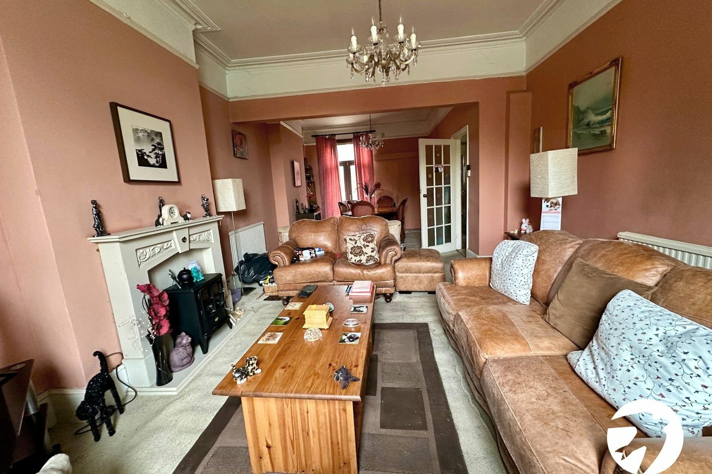 3 bedroom house for sale in London | Robinson Jackson