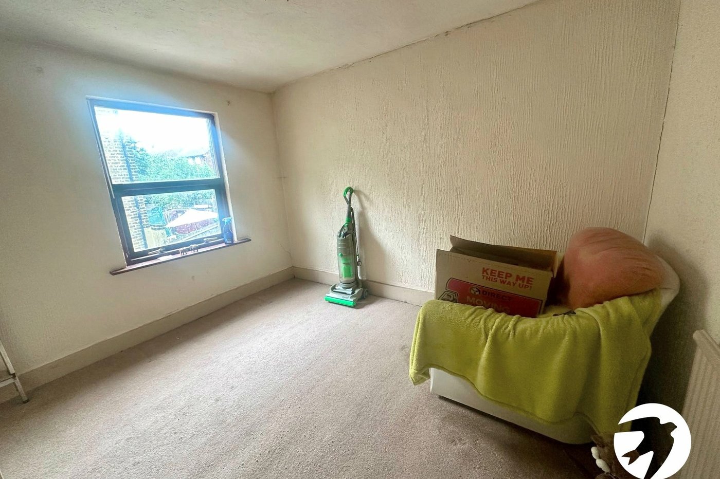 3 bedroom house for sale in London | Robinson Jackson