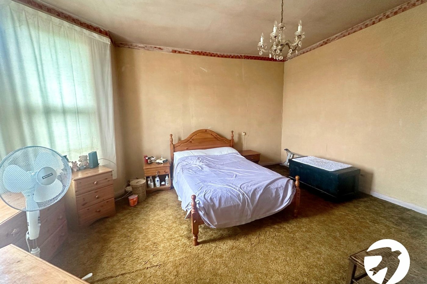 3 bedroom house for sale in London | Robinson Jackson