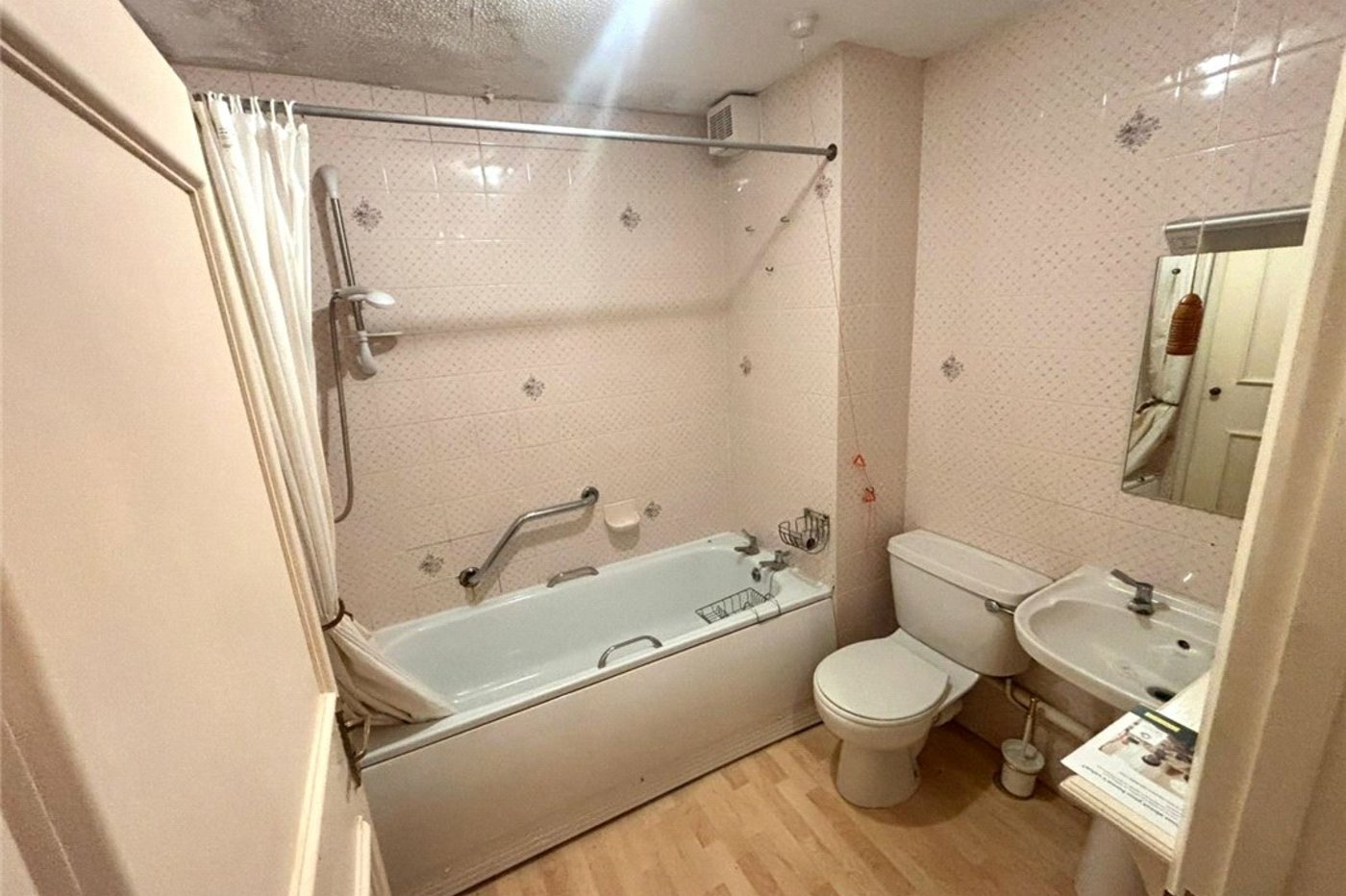 1 bedroom property for sale in Chislehurst | Robinson Jackson