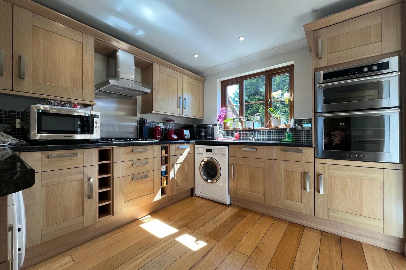 4 bedroom house for sale in Walderslade | Robinson Michael & Jackson