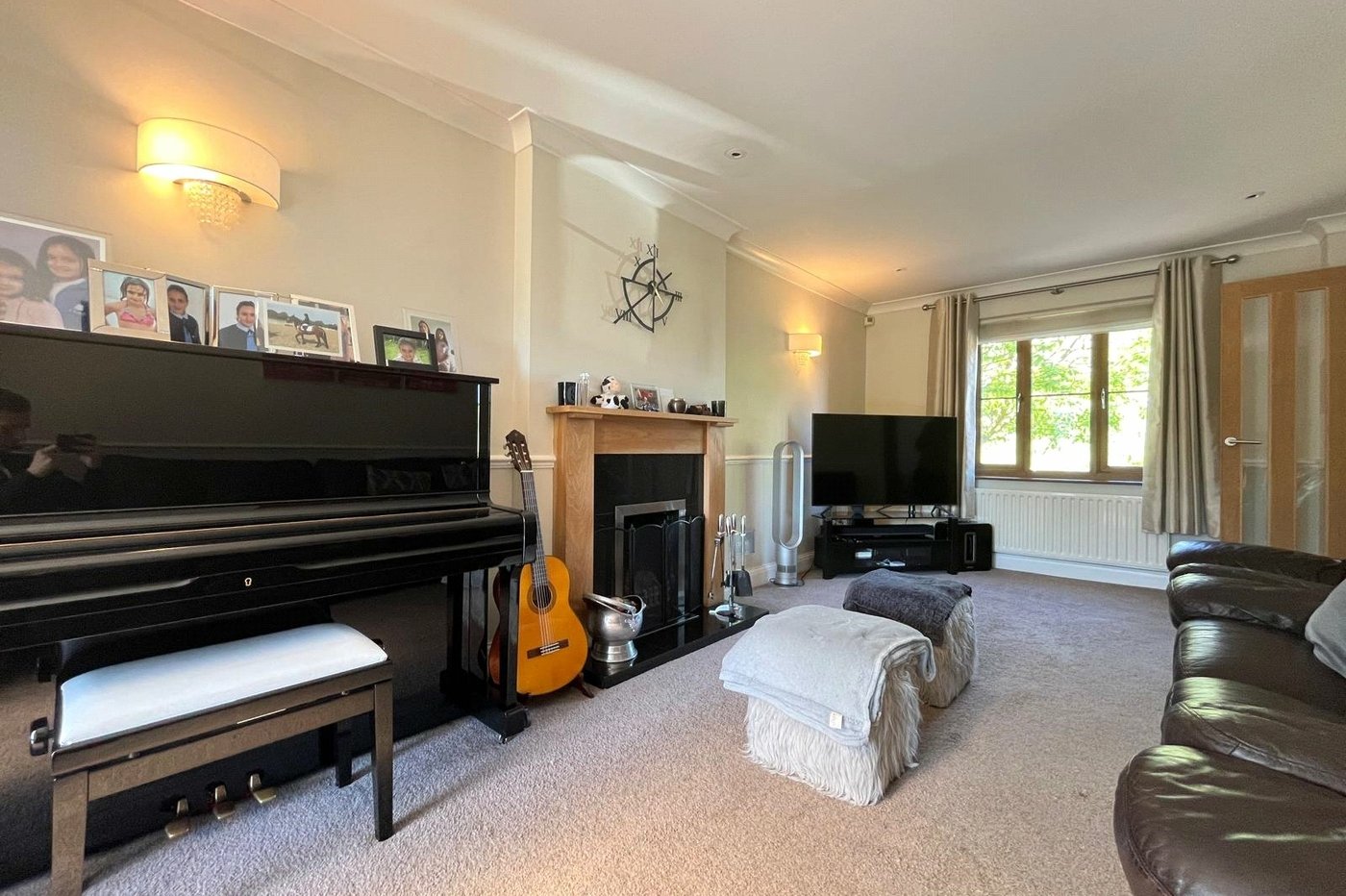 4 bedroom house for sale in Walderslade | Robinson Michael & Jackson