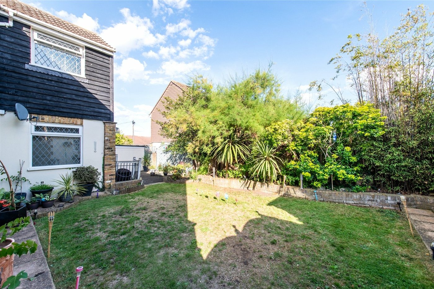 4 bedroom house for sale in Gravesend | Robinson Michael & Jackson