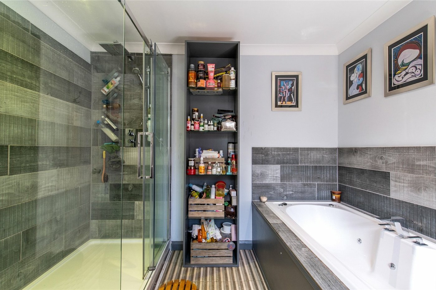 4 bedroom house for sale in Gravesend | Robinson Michael & Jackson