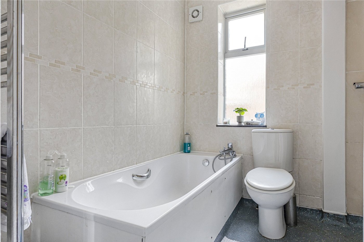 4 bedroom house for sale in Higham | Robinson Michael & Jackson