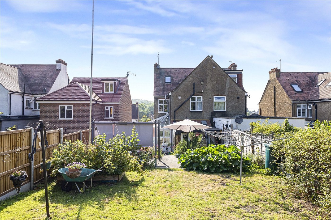 4 bedroom house for sale in Higham | Robinson Michael & Jackson