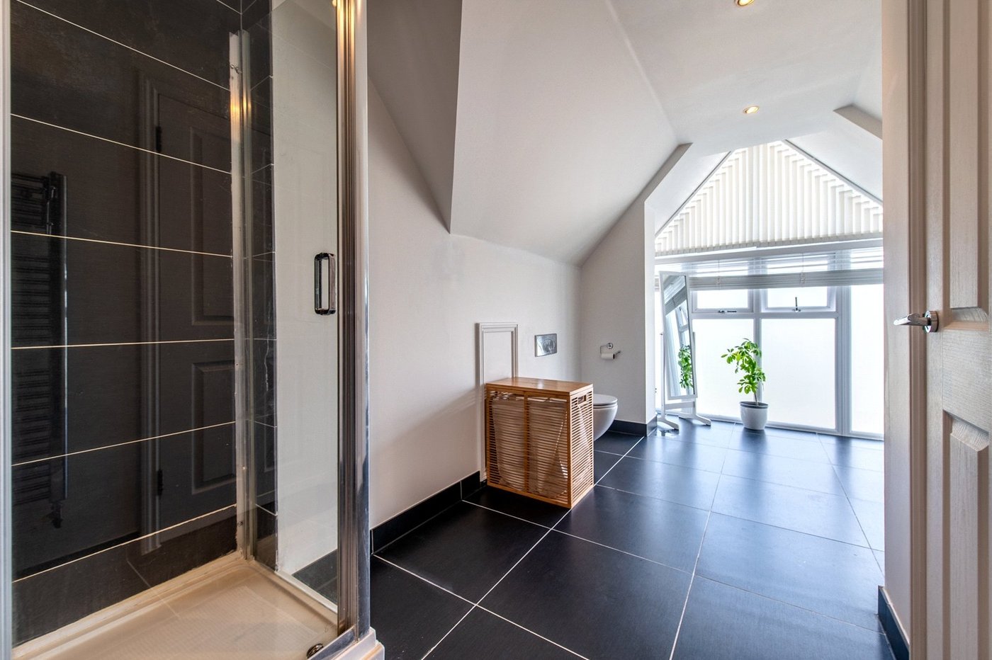 3 bedroom house for sale in Leeds | Robinson Michael & Jackson
