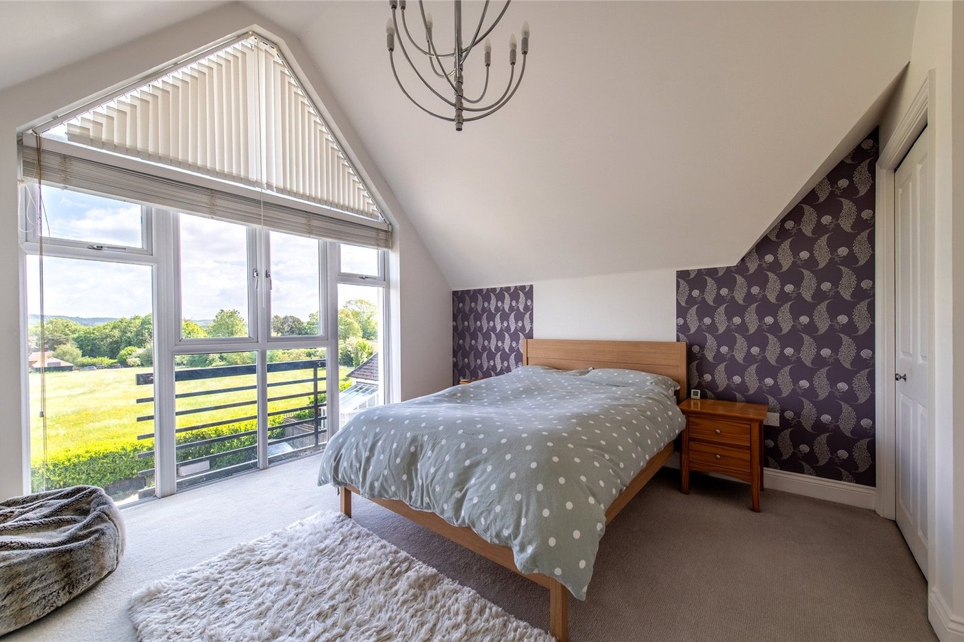 3 bedroom house for sale in Leeds | Robinson Michael & Jackson