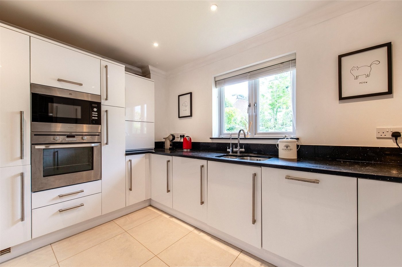 3 bedroom house for sale in Leeds | Robinson Michael & Jackson