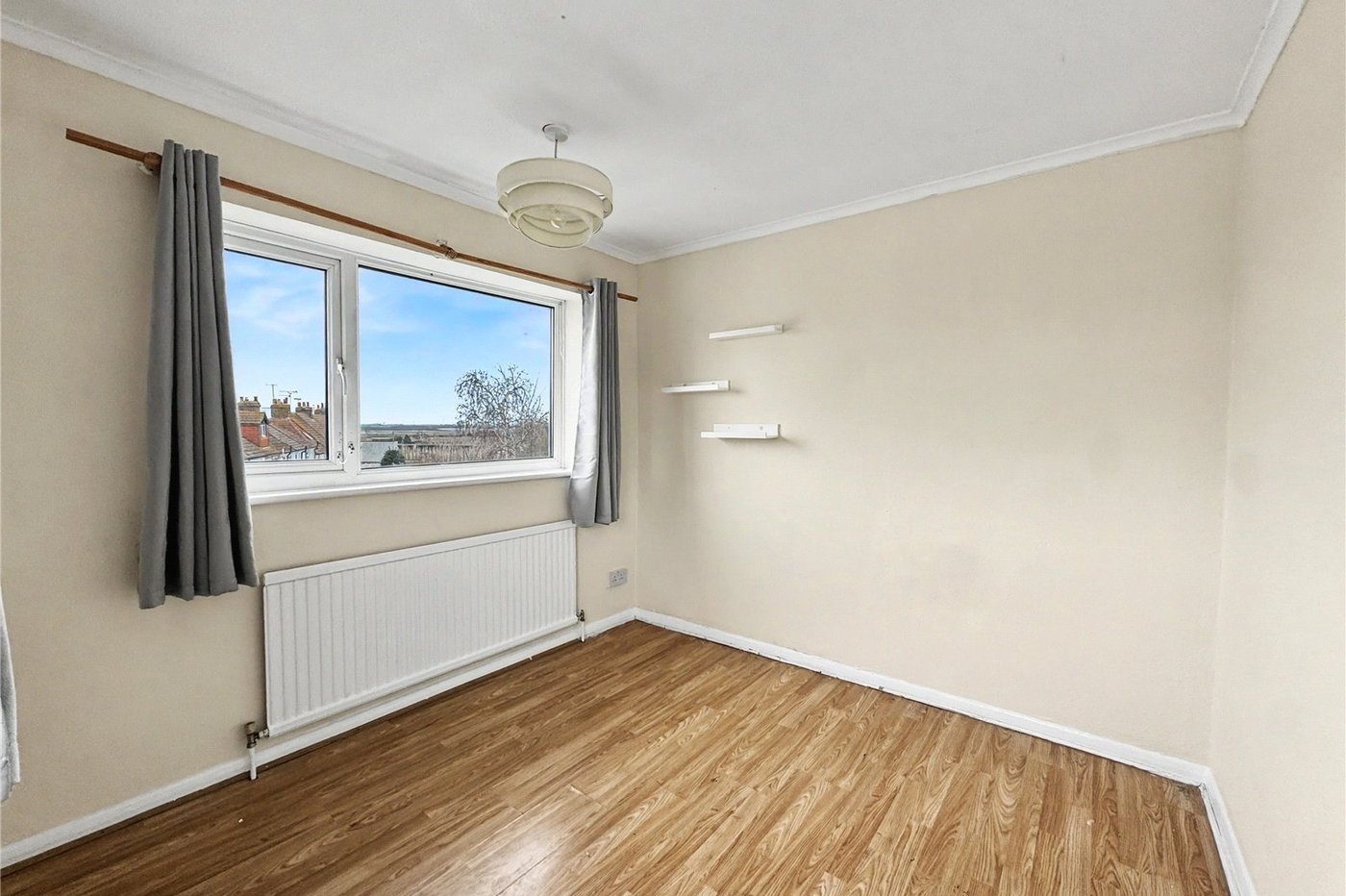 3 bedroom property for sale in Upchurch | Robinson Michael & Jackson