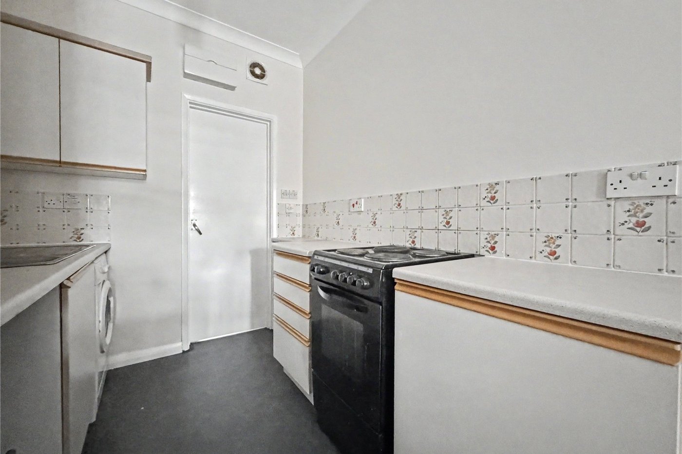 1 bedroom property for sale in Upchurch | Robinson Michael & Jackson