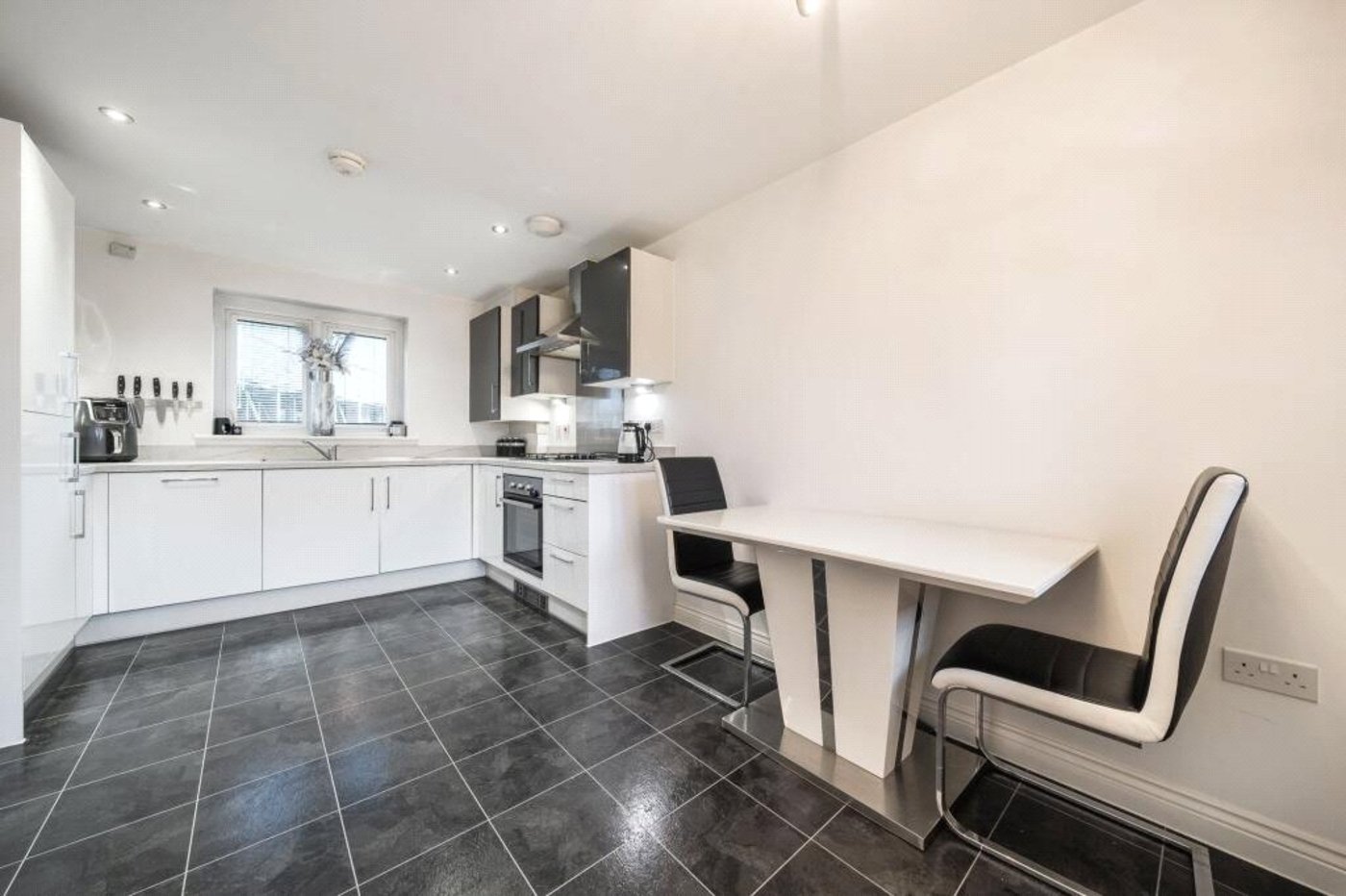 3 bedroom house for sale in Dartford | Robinson Jackson