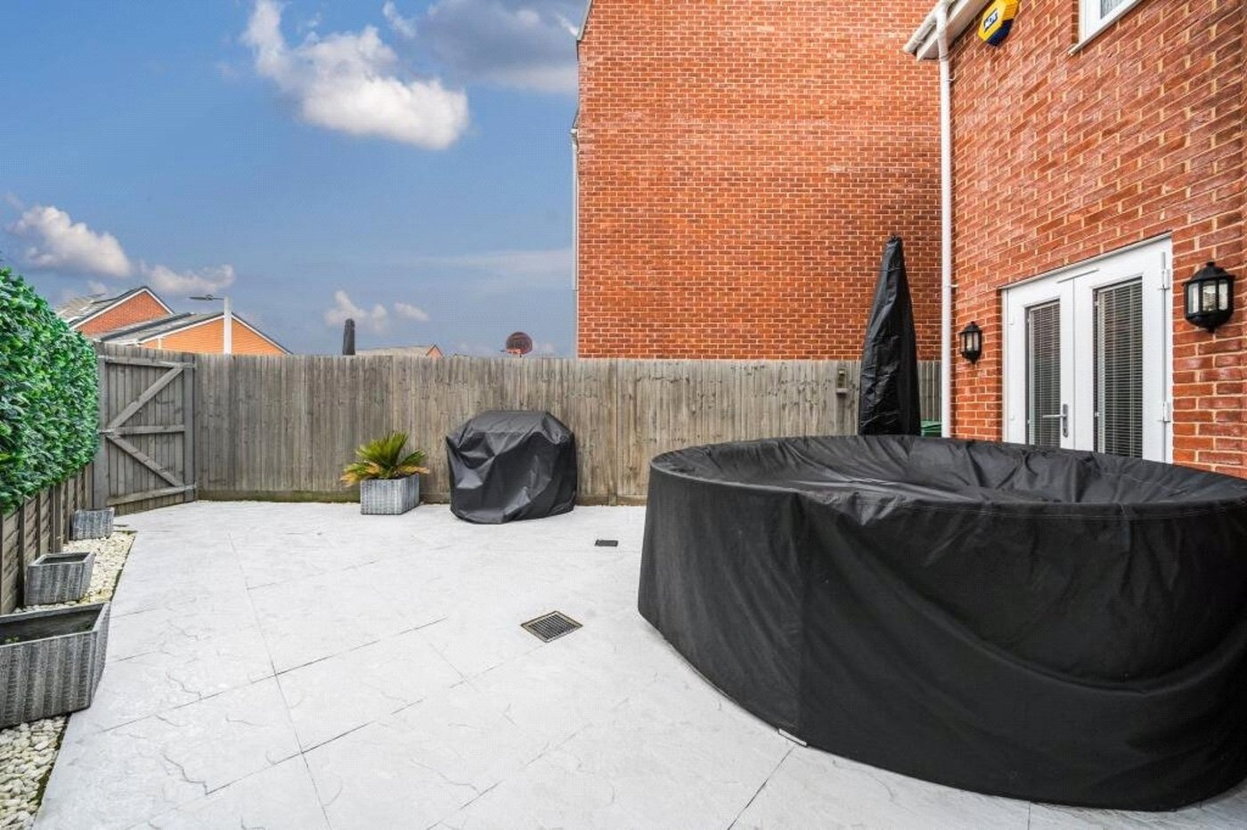 3 bedroom house for sale in Dartford | Robinson Jackson