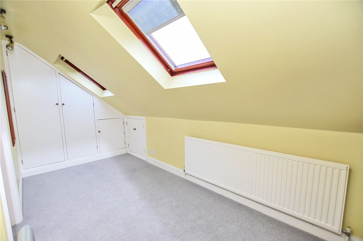 3 bedroom bungalow for sale in Bexleyheath | Robinson Jackson