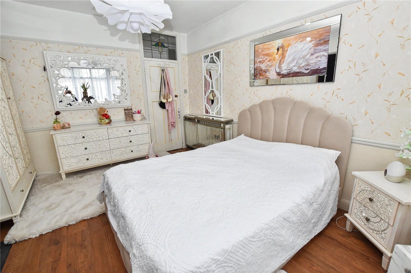 2 bedroom bungalow for sale in Bexleyheath | Robinson Jackson