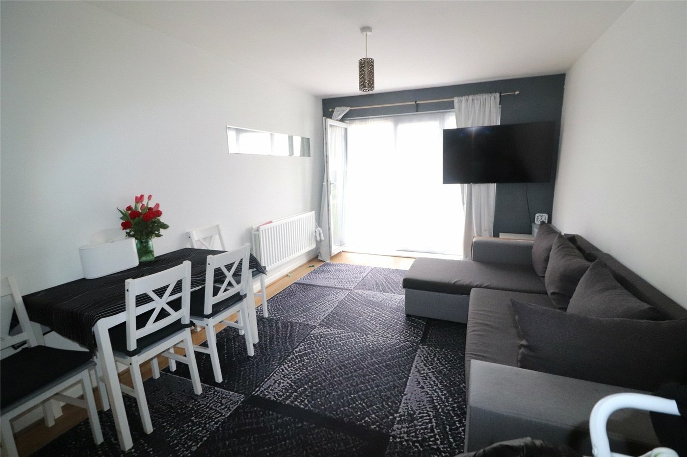 2 bedroom property for sale in Macarthur Close | Robinson Jackson