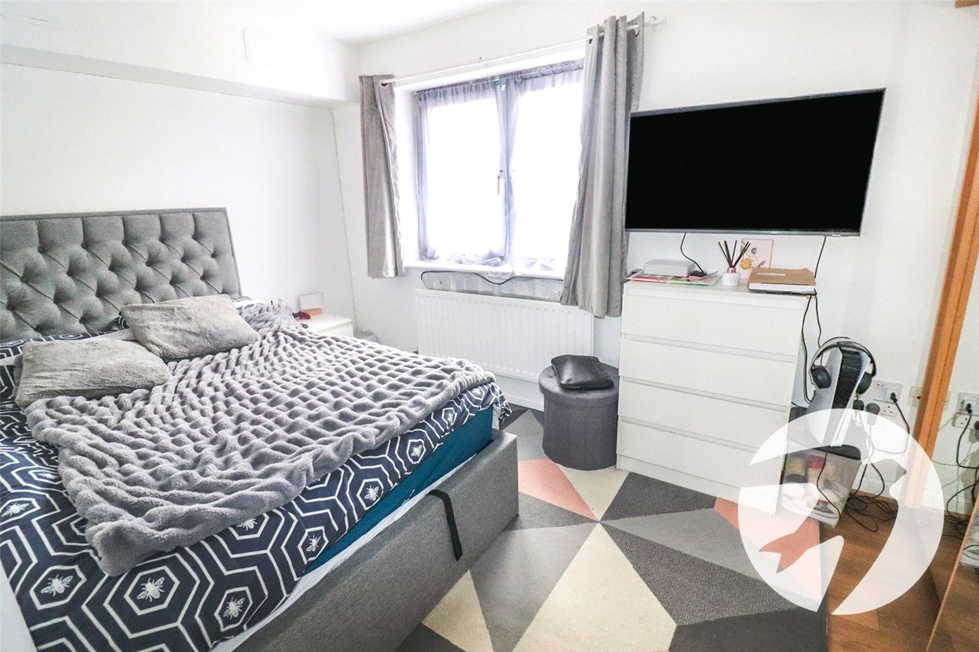 2 bedroom property for sale in Macarthur Close | Robinson Jackson
