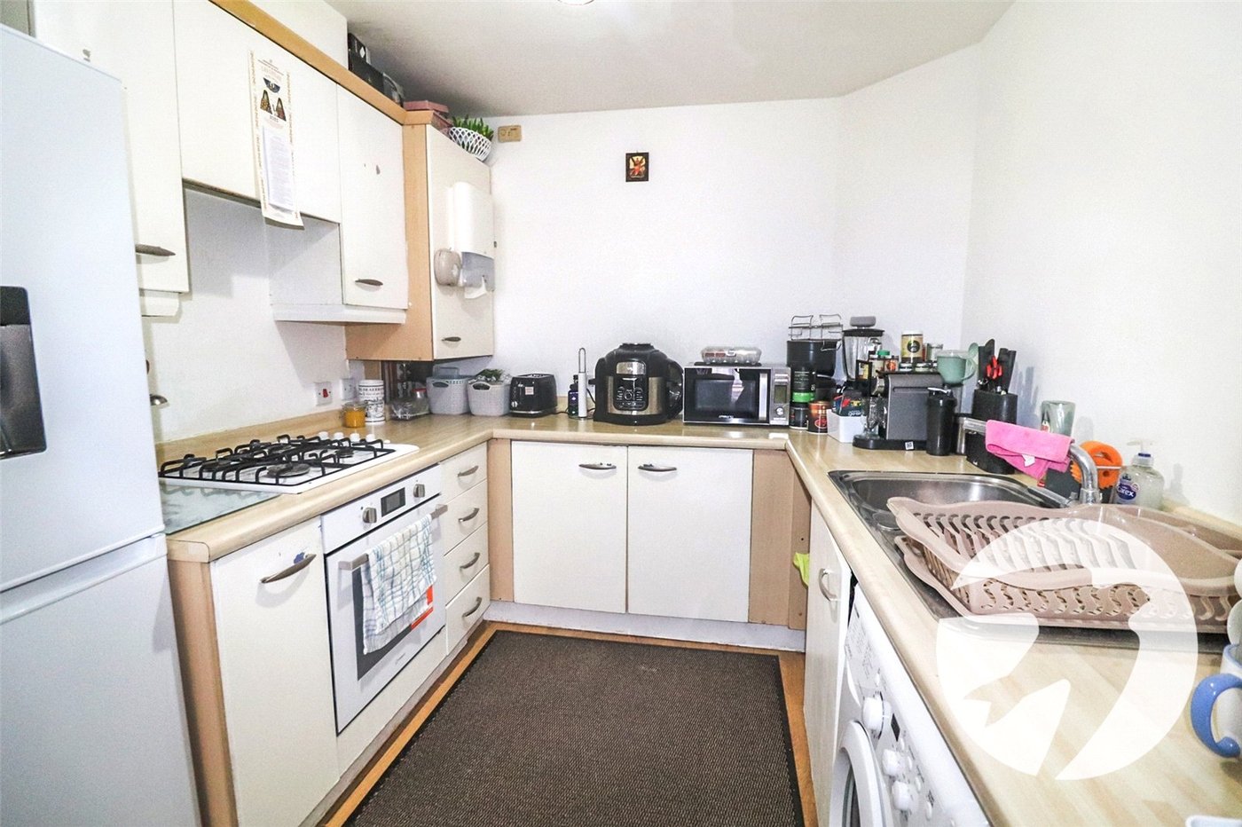2 bedroom property for sale in Macarthur Close | Robinson Jackson