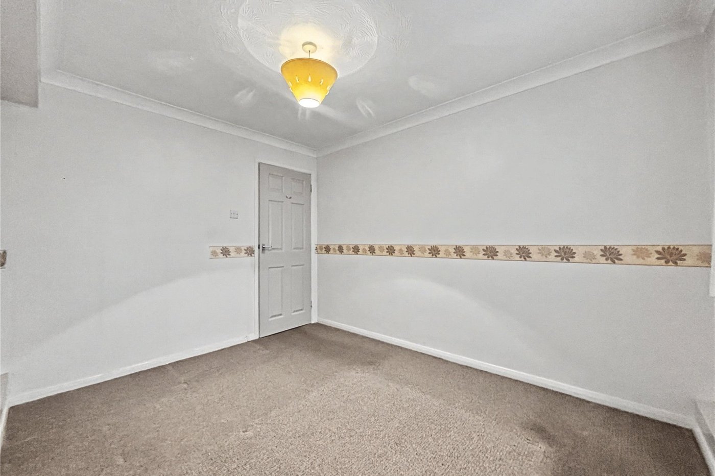 1 bedroom property for sale in Gillingham | Robinson Michael & Jackson