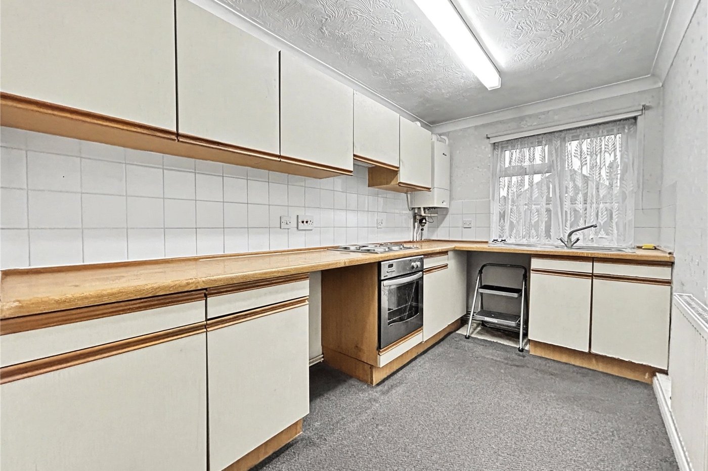 1 bedroom property for sale in Gillingham | Robinson Michael & Jackson