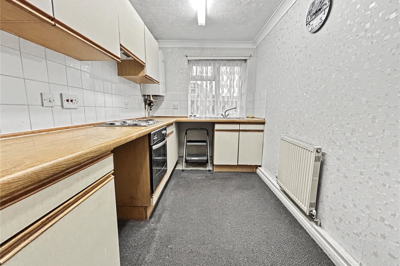 1 bedroom property for sale in Gillingham | Robinson Michael & Jackson