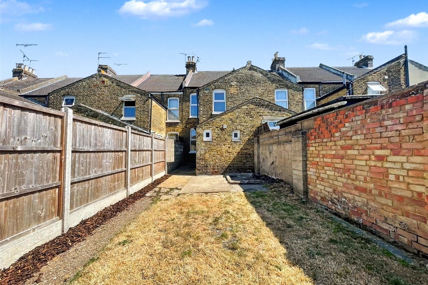 3 bedroom house for sale in Gillingham | Robinson Michael & Jackson