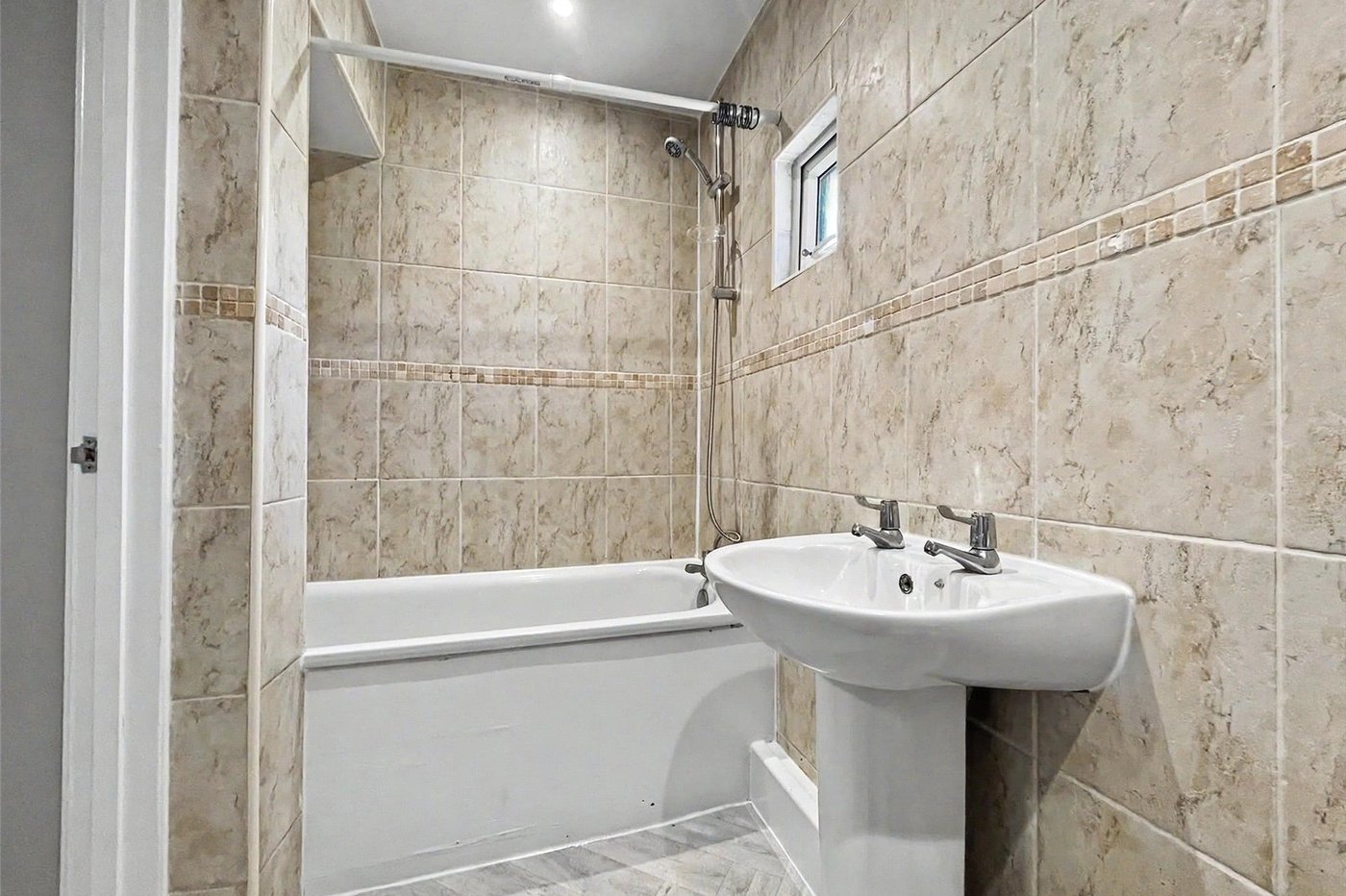3 bedroom house for sale in Gillingham | Robinson Michael & Jackson